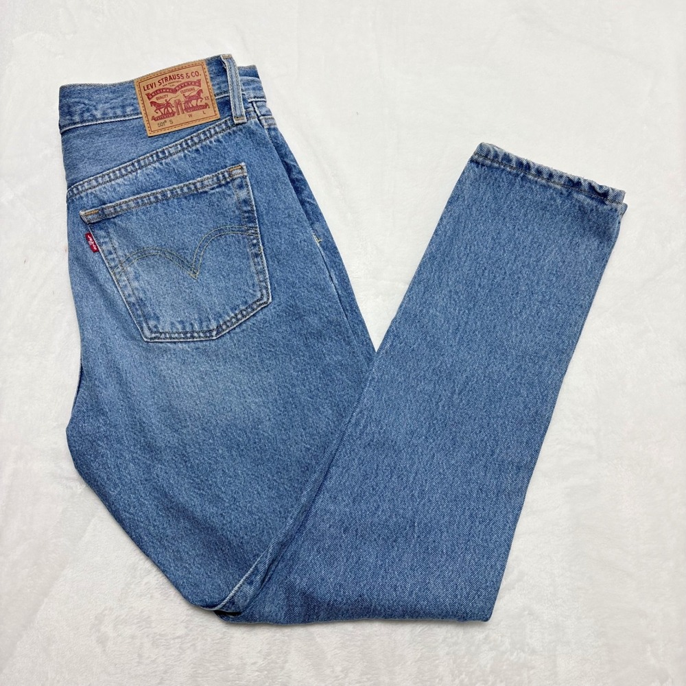 Levi's 501 S Skinny Button Fly Distressed Jeans Blue Wash Size 28x28 W28⁠ Ripped